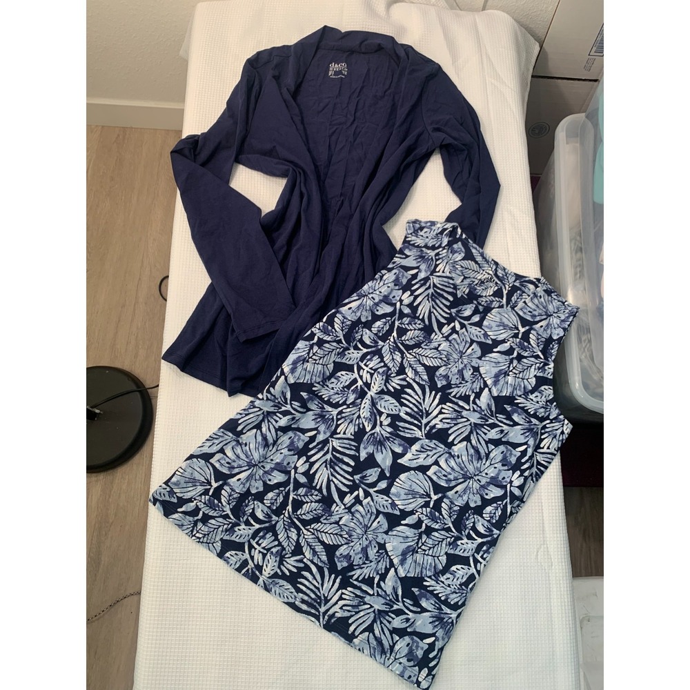 (C-82) QVC d&co Beach 2Pc Set Cardigan‎ & Tank Top Blue Floral Women S - Picture 2 of 14